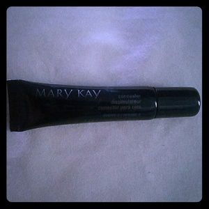 Mary Kay concealer
